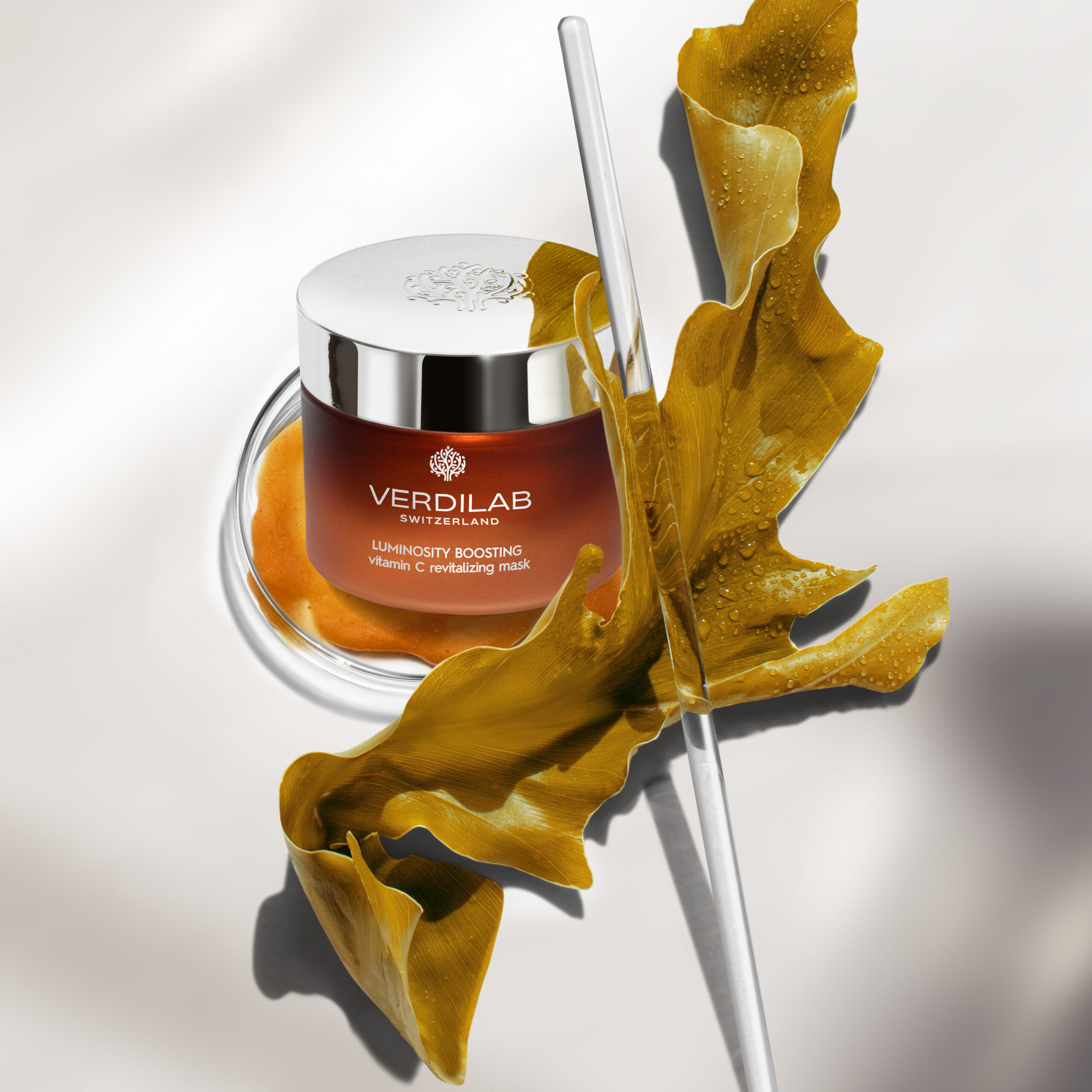 8 - LUMINOSITY BOOSTING Vitamin C Revitalizing Mask